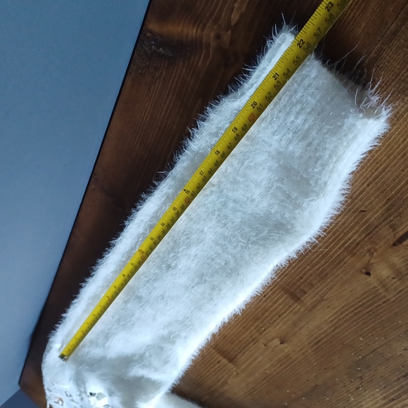 Sweater - Picture 8 of 16